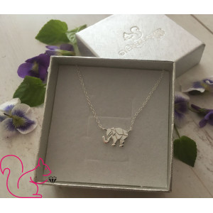 Modern elefántos ezüst lány nyaklánc