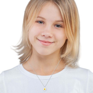 Kamilla virágos ezüst gyerek kislány nyaklánc